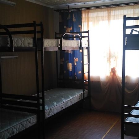Hostel - Avaliani Street Zaporizhia Exterior foto