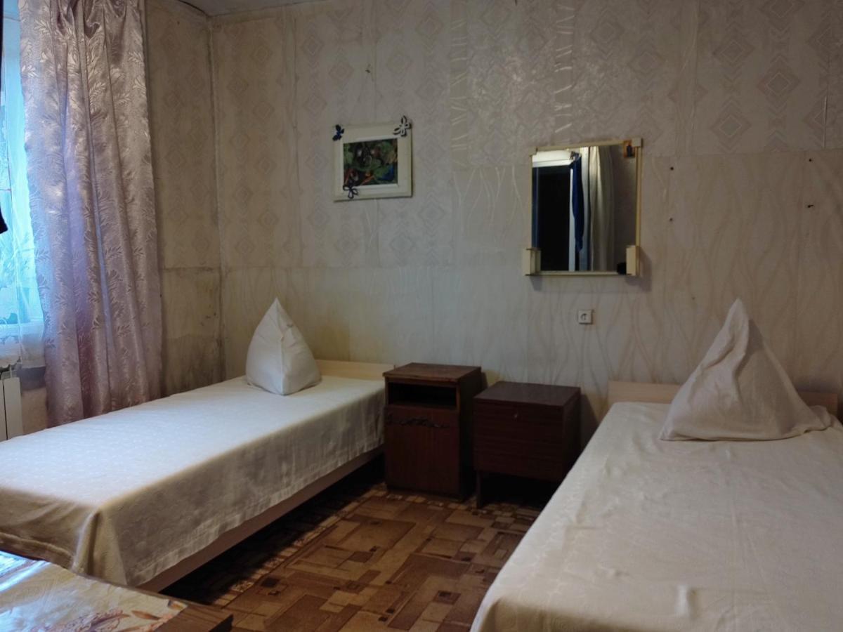 Hostel - Avaliani Street Zaporizhia Exterior foto